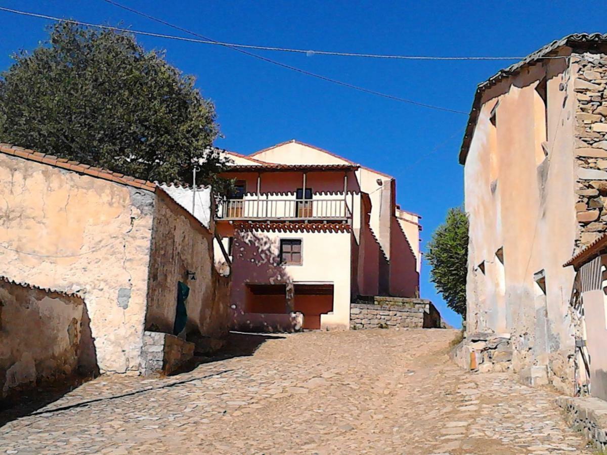 B&B I Menhir Sorgono Extérieur photo