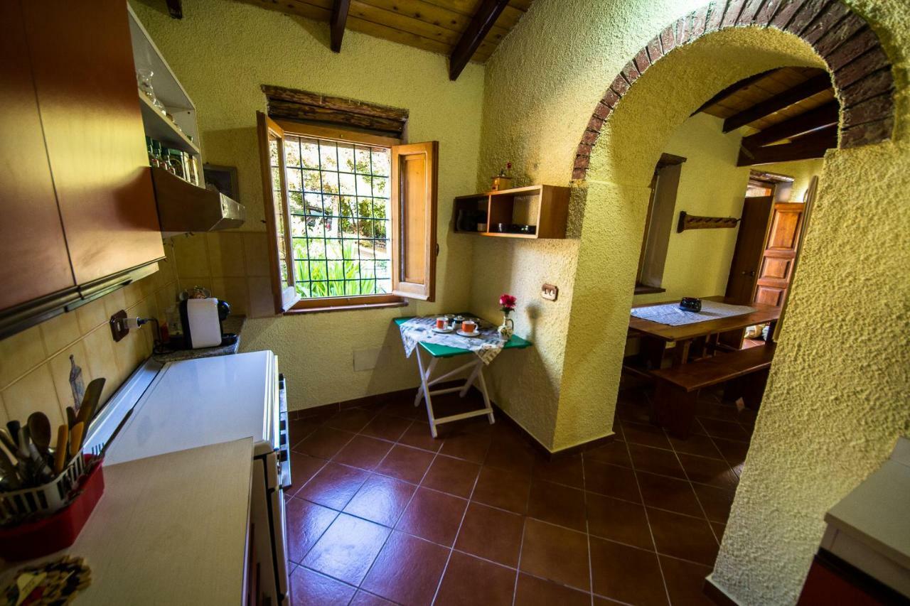 B&B I Menhir Sorgono Extérieur photo
